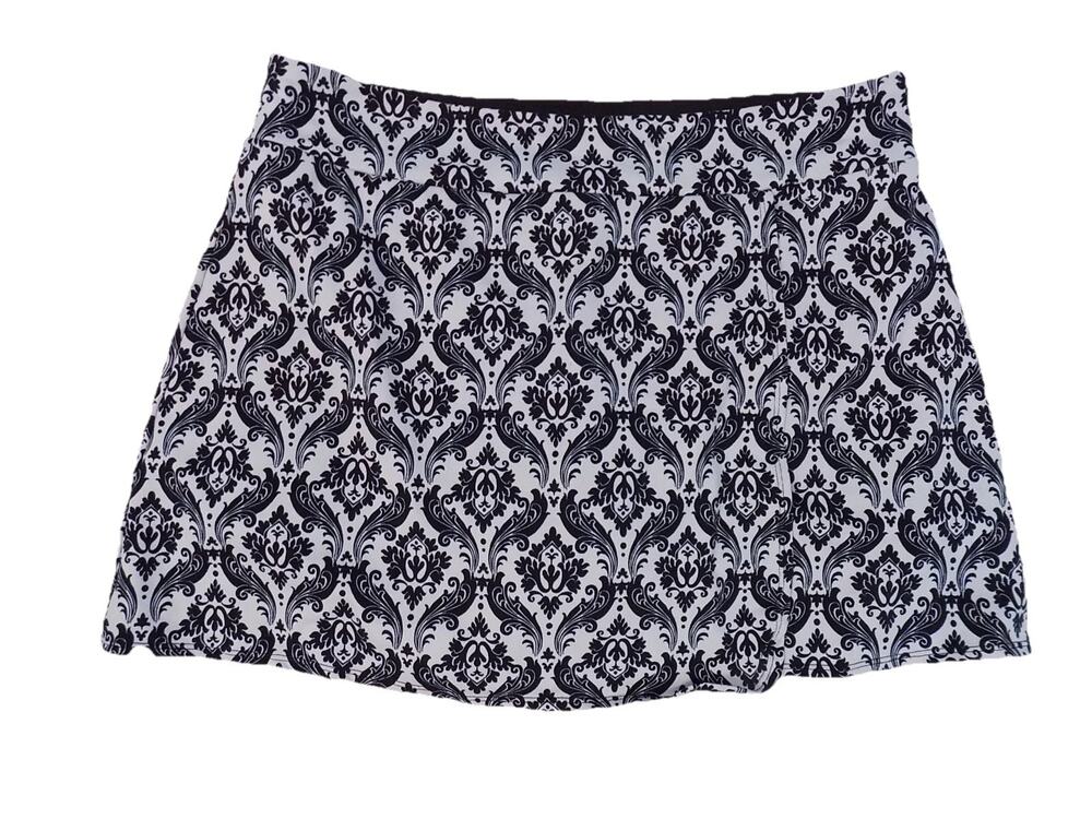 Soybu Lotus Fit skort size Large